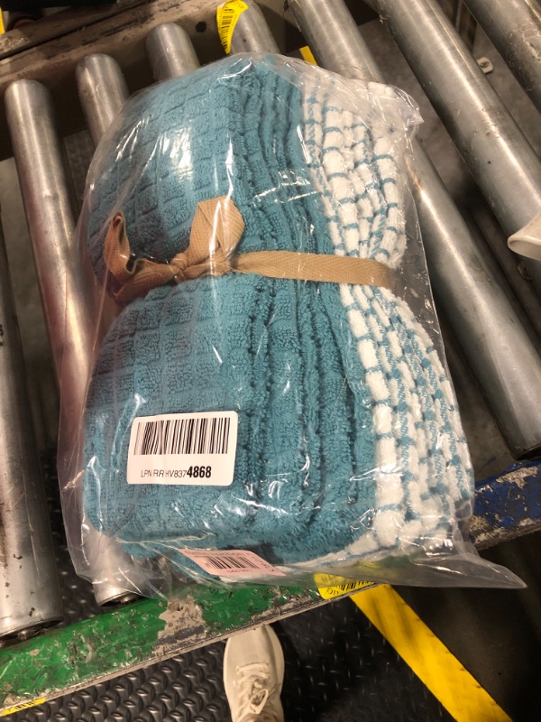 Photo 1 of Kitchen Towels 16"x 28" | Dish Towels | Kitchen Hand Towels | Large Dishcloths Set | Highly Absorbent Tea Towel, Soft with Hanging Loop | Natural Ring Spun Cotton, 380 GSM | Aqua Check Design - 6 Pack