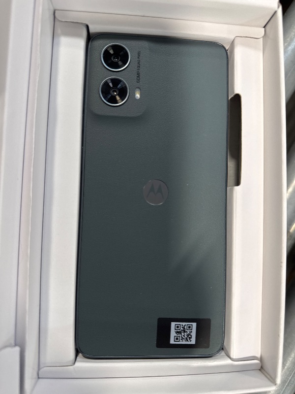 Photo 3 of **LOCKED***
Moto G 5G | 2024 | Unlocked | Made for US 4/128GB | 50MP Camera | Sage Green      