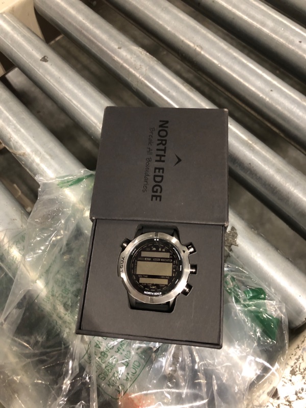 Photo 1 of findtime Scuba Diving Computer Watch 100M Waterproof with Compass Altimeter Barometer ABC NDL Time Professional Watches for Swimmers Divers Sailing Surf Hiking