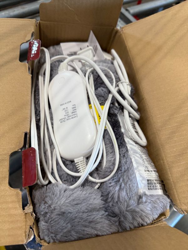 Photo 2 of **USED** Homemate Heated Blanket Electric Throw - 50x60 Heating Blanket Throw 5 Gears Auto-Off 10 Heat Levels Heat Blanket Over-Heat Protection Luxury Faux Fur Sherpa Heater Blanket Electric ETL Certification