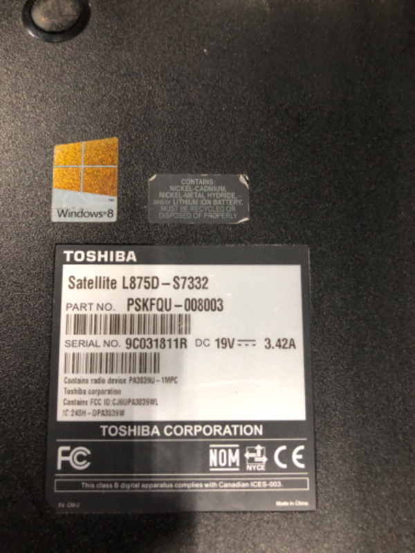 Photo 1 of **MISSING POWER CORD-UNABLE TO TEST**
TOSHIBA SATELLITE L875D-S7332 AMD A6-4400M @ 2.70GHz 6GB RAM 750GB HDD WIN-10P