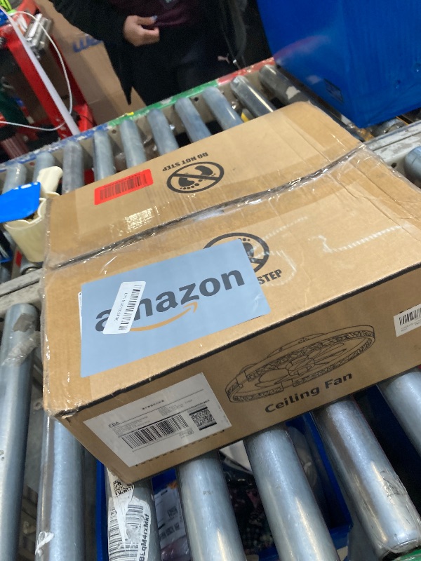 Photo 1 of ZMISHIBO Ceiling Fans with Lights and Remote, 18 Inch Flush Mount Fan Light, 6 Speeds, 3CCT, Dimmable, Low Profile Ceiling Fan, Modern Ceiling Fan with Light for Bedroom and Living Room, Black