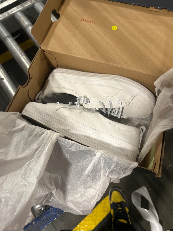 Photo 1 of ***SIZE 7.5*** Sperry Women's Crest Vibe Platform Leather Sneaker, White, 7.5 M US