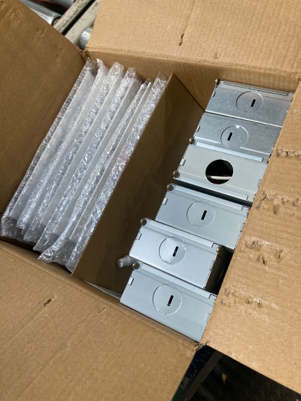 Photo 1 of Adetu 6 Pack 6 inch Square Led Recessed Lighting,5CCT Ultra Thin Square Led Ceiling Light with Junction Box,14W 1190LM,CRI90,2700K-5000K Selectable,Dimmable Canless Downlight,ETL and Energy Star