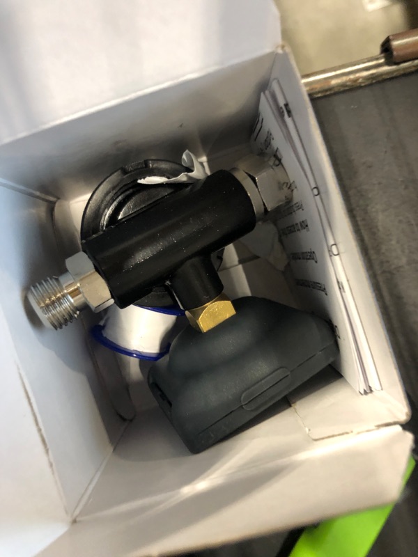 Photo 1 of LE LEMATEC Digital Air Pressure Regulator, 1/4-Inch NPT Diaphragm Airflow Valve Up to 160 PSI Digital Gauge for HVLP Spray Paint Gun, Sand Blaster & Other Pneumatic Tools (DAR02B)