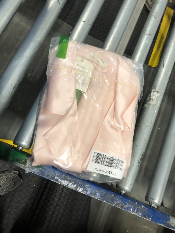 Photo 1 of LilySilk Silk Pajamas for Women Button Up Pajamas Set for Ladies Girls Soft Maternity Pajamas Birthday Bridal Party Gift for Christmas Anniversary Valentine's day, Light Pink L