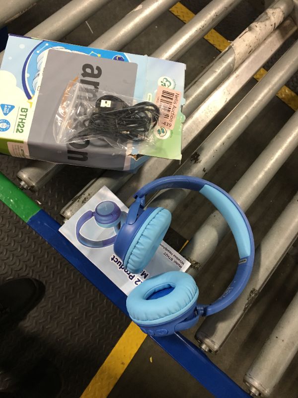 Photo 1 of ***tested***iClever BTH22 Kids Bluetooth Headphones, 60H Play Time, USB C Fast Charging, Bluetooth 5.4, AUX Cord,Safe Volume 74/85 dBA,Toddler Headphones for iPad/Tablet/Travel/School, Blue