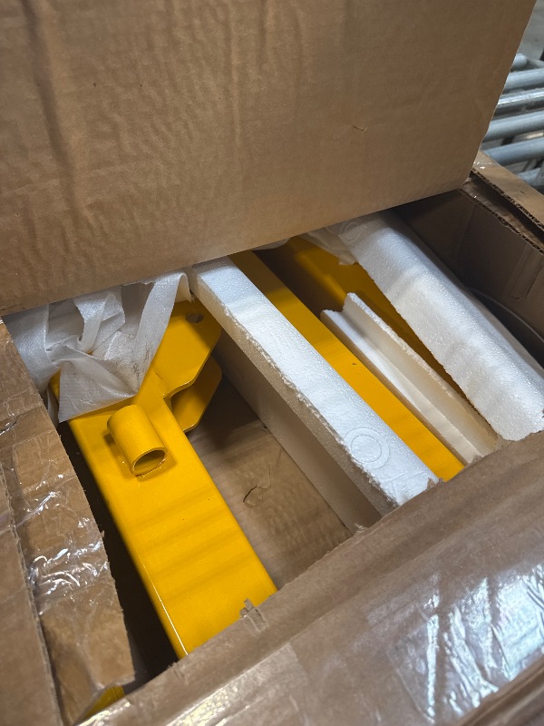 Photo 1 of 2 Ton Engine Hoist, Folding Cherry Picker Engine Hoist with Lever and 6 Casters, Heavy Duty Hydraulic Shop Crane, Engine Crane Lifter for Garage Workshop, Yellow