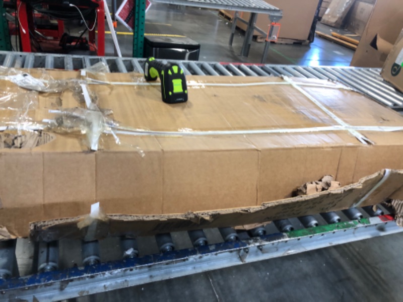 Photo 1 of 2 TON 4000 lbs Foldable Hydraulic Engine Hoist Cherry Picker Heavy-Duty for Garage Shop Lifting, Red