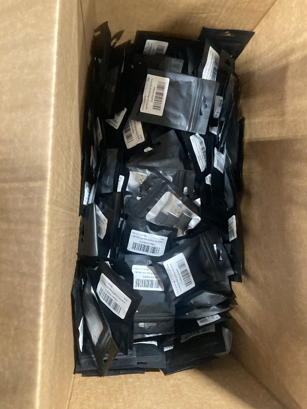 Photo 1 of ***Approximately 80 boxes*** 4pcs [USB to USB c]&[USB c to USB a]&[USB c to Lightning]&[Lightning to USB c] Adapter,hunderbolt 4 Converter iWatch 9 8,iPhone 15 14 13 12 Plus Pro Max Mini,MacBook,Samsung Galaxy,AirPods