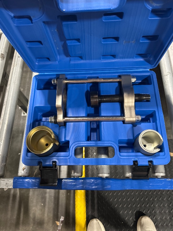 Photo 1 of Rear Suspension Control Arm Trailing Arm Bushing Tool Removal Tool Kit for Auto Bushing Press Kit Compatible with Ford Focus MK1 Mazda Volvo