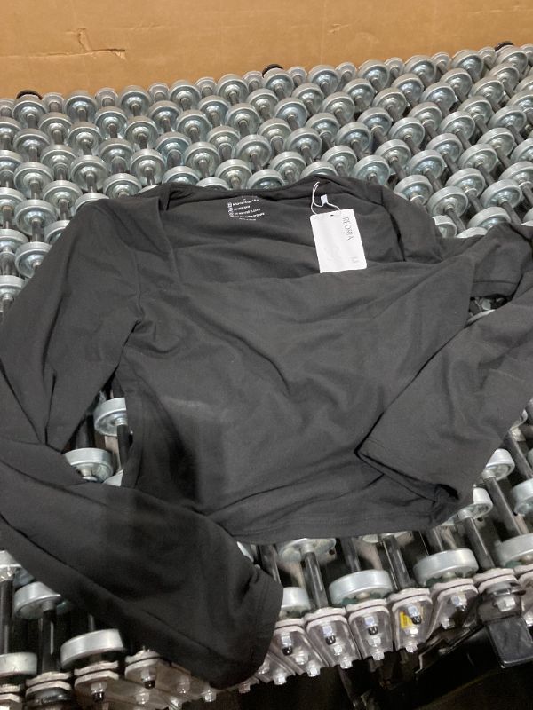 Photo 1 of  Black L black shirt  size L
