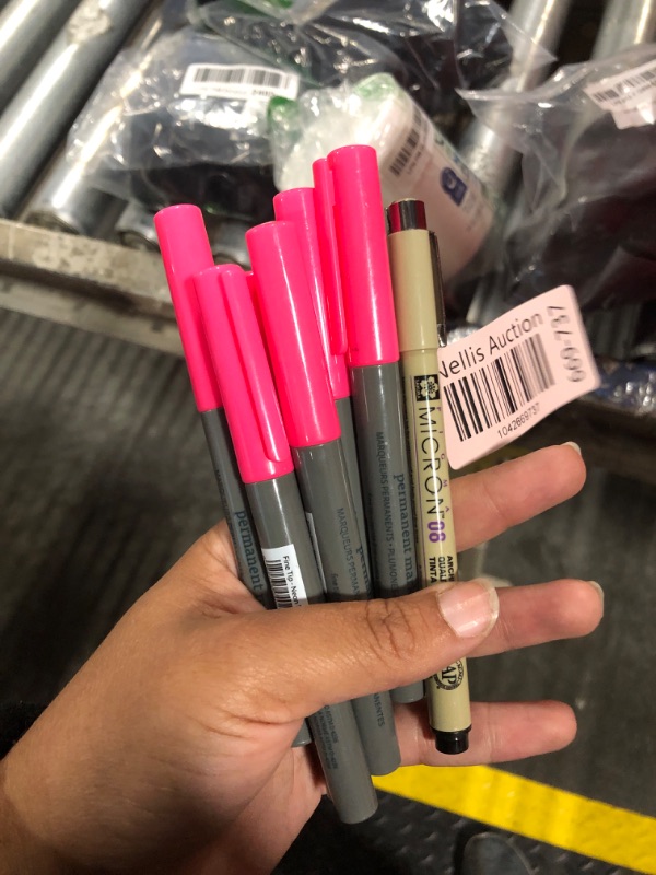 Photo 1 of **** 6 PACK WITH PEN*** Art Alternatives Permanent Marker, Fine, Neon Pink- 4.2mm felt nib - Coloring, drawing, writing, note-taking