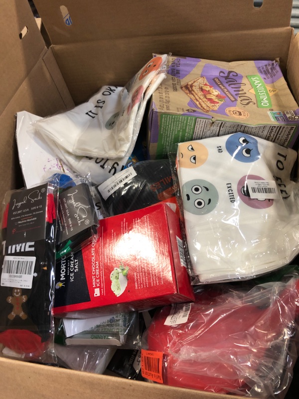 Photo 1 of ***BUNDLED BAG OF  ***
***AS IS / NO RETURNS -  FINAL SALE***
