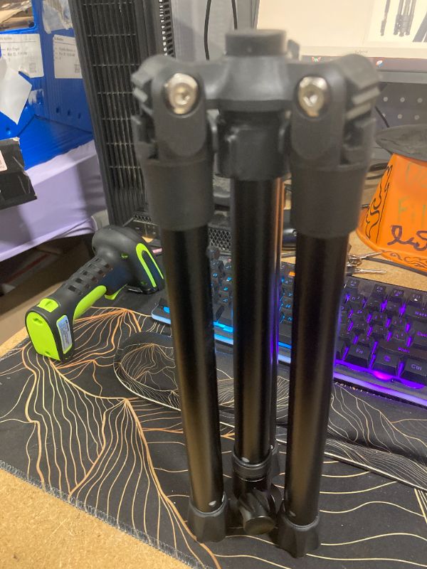 Photo 1 of K&F concept ALUMINUM tripod,