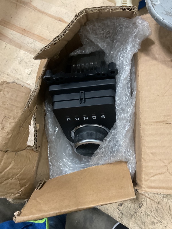 Photo 1 of Updated LR070696 Gear Shift Control Module, Transfer Control Shifter Panel Compatible with Land Rover Discovery Sport 2015-2023, Range Rover EVOQUE 2012-2018, Replaces LR047388 LR068891 LR117066