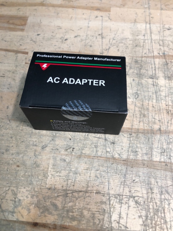 Photo 1 of 100V-240V to 24V 1A AC/DC Switching Power Supply Adapter with 5 Selectable Adapter Plugs