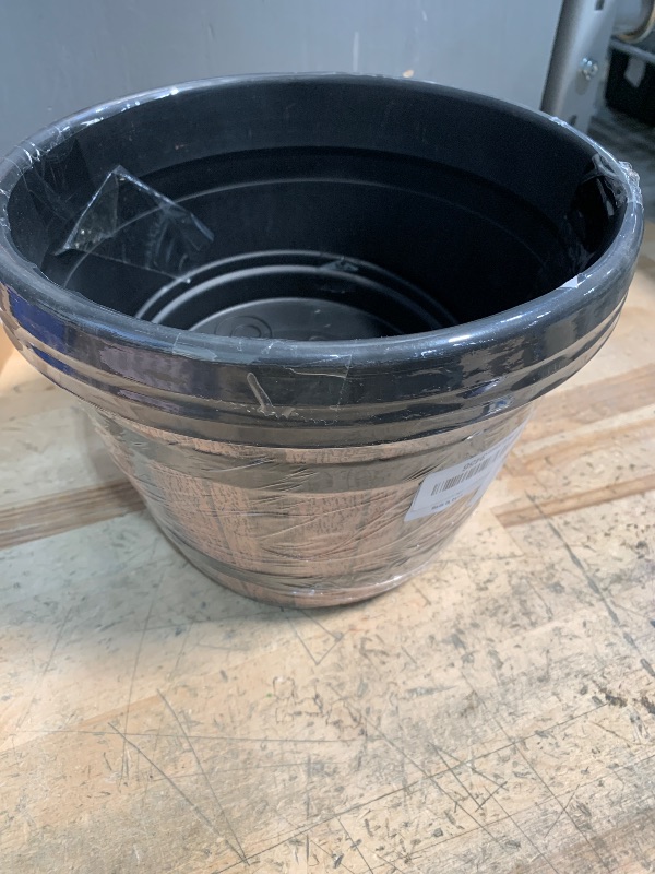 Photo 1 of (FAIR) Quarut 3 Pack 10 inch Plant Pots,Whiskey Barrel Planters with Drainage Holes & Saucer, Plastic Decoration Flower Pots Imitation Wine Barrel Design, for Indoor & Outdoor Garden Home Plants (Brown)