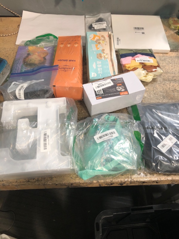 Photo 1 of **FINAL SALE BUNDLE OF MISCELLANEOUS ITEMS NON-REFUNDABLE**