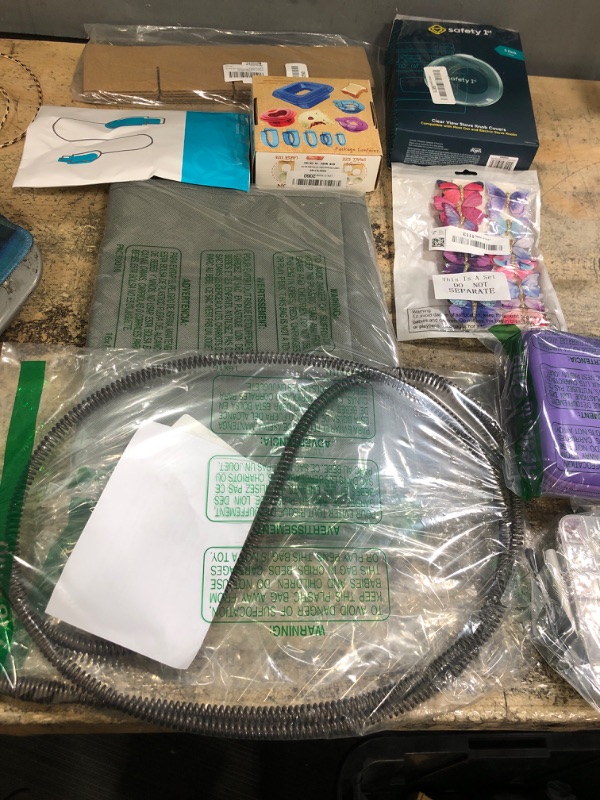 Photo 1 of **FINAL SALE BUNDLE OF MISCELLANEOUS ITEMS NON-REFUNDABLE**