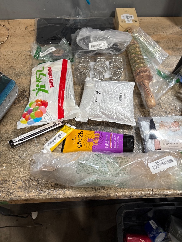 Photo 1 of **FINAL SALE BUNDLE OF MISCELLANEOUS ITEMS NON-REFUNDABLE**