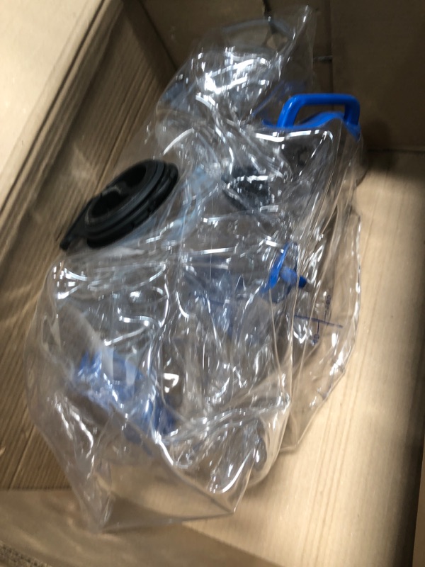 Photo 1 of Water Storage Bladder, 50 Gallon Portable Water Tank, Transparent and Foldable with 4 Types of Interface Accessories, Suitable for Gardens, Emergency Situations, Camping, Etc.