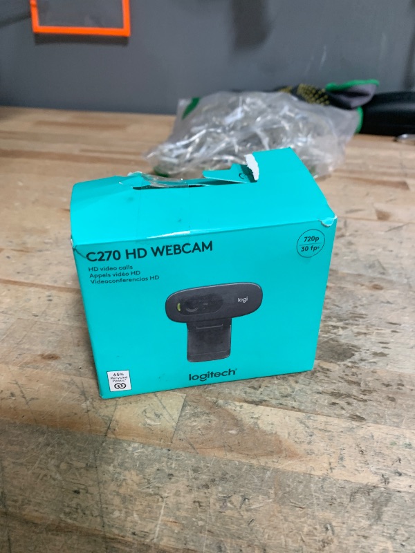 Photo 1 of Logitech C270 HD Webcam, 720p, Widescreen HD Video Calling,Light Correction, Noise-Reducing Mic, For Skype, FaceTime, Hangouts, WebEx, PC/Mac/Laptop/Macbook/Tablet - Black