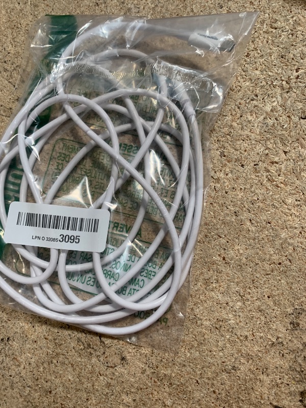 Photo 1 of Amazon Basics USB-C to USB-C Fast Charger Cable, 480Mbps Speed, USB-IF Certified, for Apple iPhone 16/15, iPad, Samsung Galaxy, Tablets, Laptops, 9 Foot, White