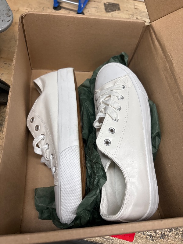Photo 1 of Adokoo Women's Fashion Sneakers PU Leather Casual Shoes White Tennis Shoes(US9, White)