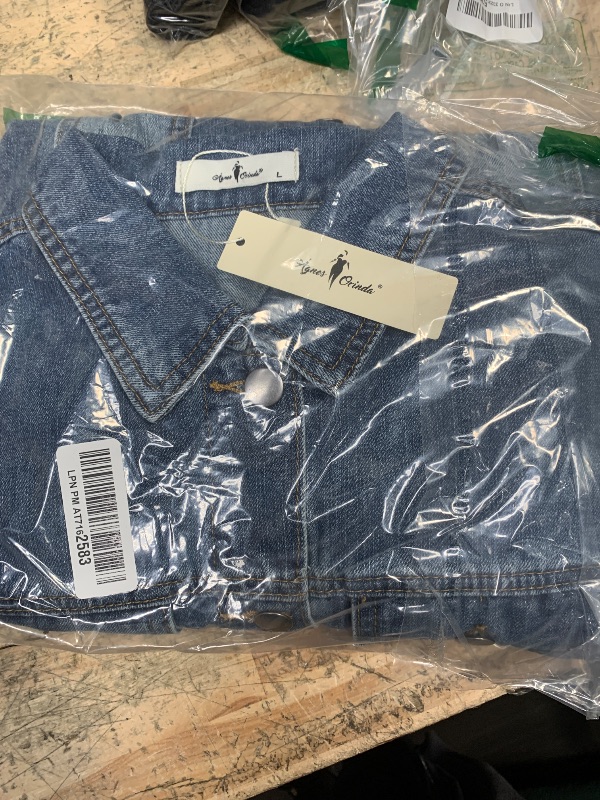Photo 1 of Agnes Orinda Plus Size Denim Jacket for Women Long Sleeve Button Down Washed Front Trucker Jean Jacket 2025 Western Outfit L Dark Blue