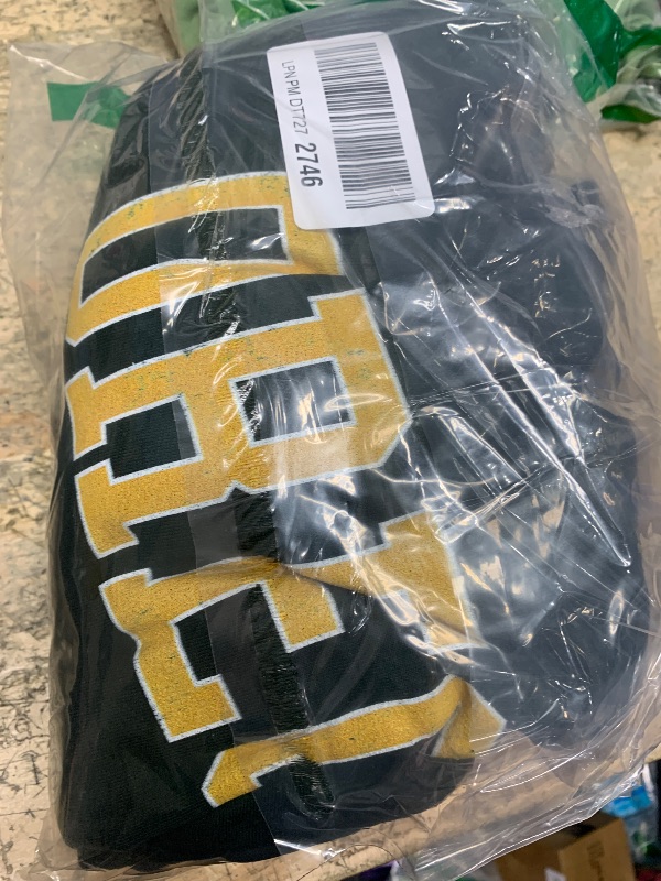 Photo 1 of **GREEN**Vintage Oregon Distressed Gold Varsity Style Pullover Hoodie XXL