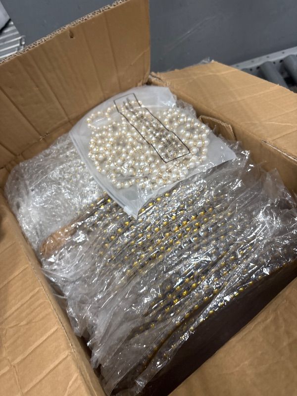 Photo 1 of (mssing pieces) Tioncy 50 Set Clear Charger Plates Bulk Includes 50 Clear Beaded Charger Plates 13" and 50 Napkin Rings Plastic Dinner Table Decorative 