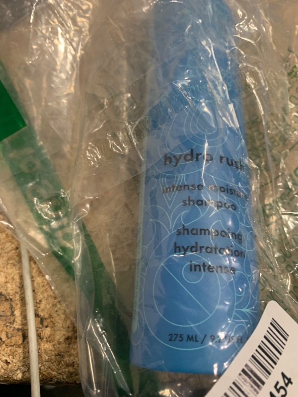 Photo 1 of amika hydro rush intense moisture shampoo with hyaluronic acid, 275ml