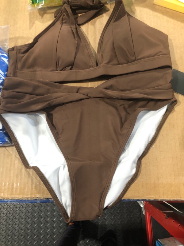Photo 1 of Yonique Women Two Piece Bathing Suits Push Up Bikini Set Halter Swimsuit Vintage Swimwear SIZE L