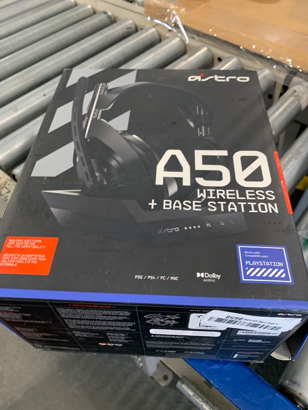 Photo 1 of ASTRO Gaming A50 Wireless Headset with Base Station Gen 4, USB Radio Frequency, Unidirectional Microphone Headphones, Compatible with PS4, PS5, PC Windows, Mac, Black [BASE STATION DOESN'T POWER ON]