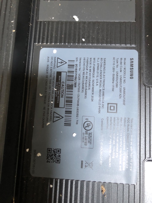 Photo 1 of *MINOR SCRATCH* SAMSUNG 65-Inch Class Crystal UHD 4K DU7200 Series HDR Smart TV w/Object Tracking Sound Lite, PurColor, Motion Xcelerator, Mega Contrast, Q-Symphony (UN65DU7200, 2024 Model)