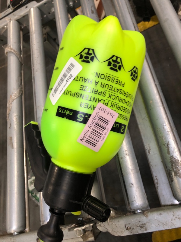 Photo 1 of *COLOR VARIES* BEARFORCE Hand Pump Foaming Sprayer Pressure Foam Water Sprayer, Pressurized Foam Cannon 75 oz, Car Wash Operated Soap Foam Nozzle