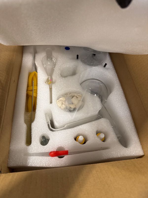 Photo 1 of 500ml Lab Distillation Apparatus, Essential Oil Separator Lab Glassware Full Kit, Water Distiller Purifie w/Condenser Tube&Funnel Steaming Glassware Equipment for Home School Lab Clear