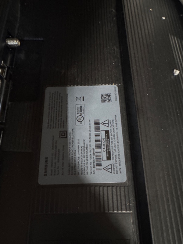 Photo 1 of ** ONLY PARTS ** SAMSUNG 65-Inch Class Crystal UHD 4K DU7200 Series HDR Smart TV w/Object Tracking Sound Lite, PurColor, Motion Xcelerator, Mega Contrast, Q-Symphony (UN65DU7200, 2024 Model)