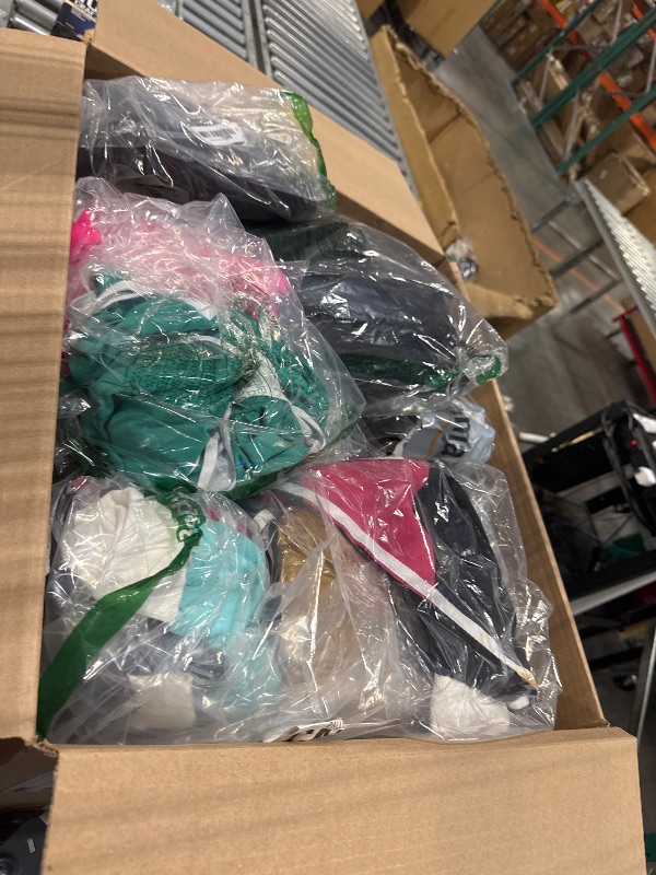 Photo 1 of **BUNDLE OF ITEMS - FINAL SALE - NO RETURNS** 