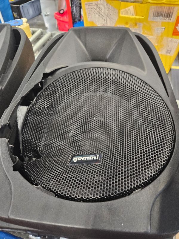 Photo 1 of Gemini Portable PA System with Stands, Bluetooth, 600W Powered System with 6-Channel Mixer, Dual 10" Speakers, Mic & Cables—All-in-One for Events, DJs & Fitness (ES-210MXBLU-ST)