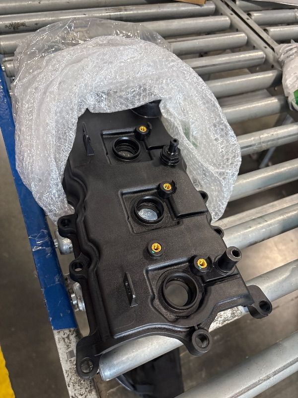 Photo 1 of FRONEZER Engine Valve Cover with Gasket, Bolts, PCV Valve & Oil Cap Compatible with 2007-2013 Nissan Altima Sentra SE-R 2.5L Replace# 13264-JA00A 13270-JA00A         