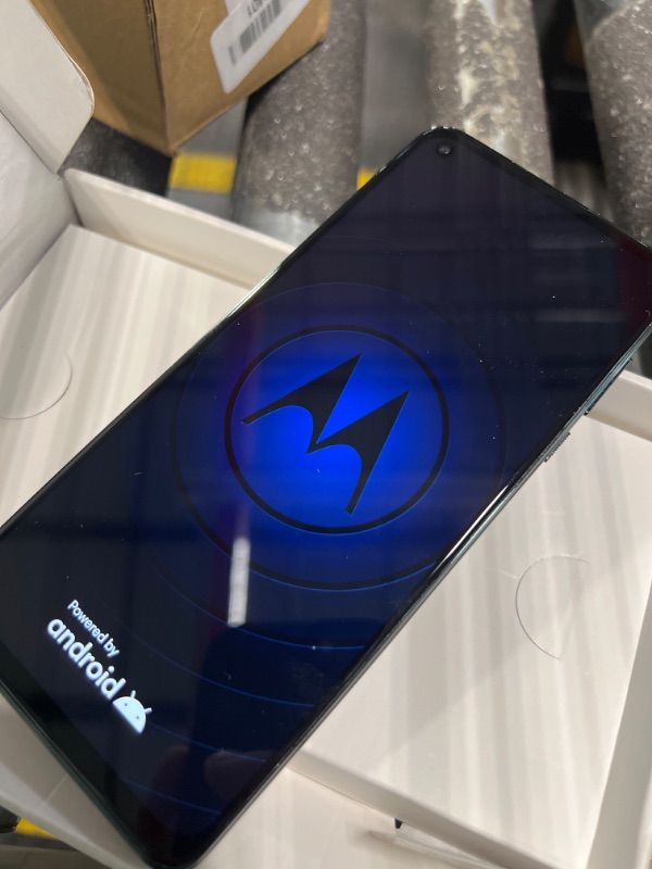 Photo 1 of ***Pin locked, Needs reset or scrap for parts***
Motorola Moto G Stylus 5G | 2021 | 2-Day Battery | Unlocked | Made for US 4/128GB | 48MP Camera | Cosmic Emerald