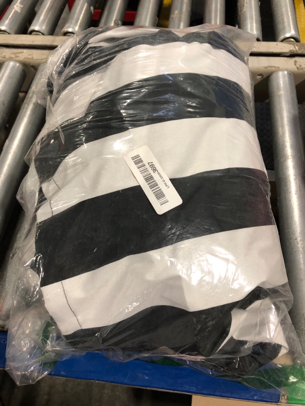 Photo 1 of ***ONE ONLY***
Hptmus 2Pcs Outdoor Chaise Lounge Covers - Patio Chaise Lounge Covers Waterproof Heavy Duty Outdoor Lounge Chair Covers Patio Furniture Covers, 84" L x 32" W x 32" H/Black&White Stripe