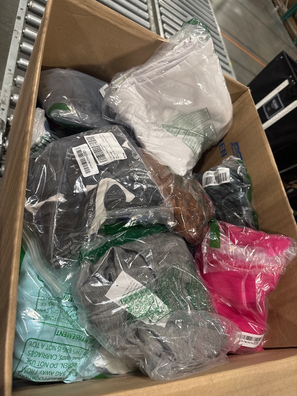 Photo 1 of **BUNDLE BOX OF ITEMS - FINAL SALE - NO RETURNS**
