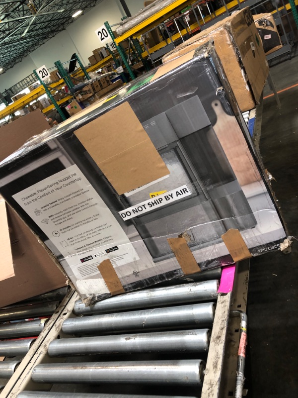 Photo 1 of ***SOLD AS PARTS - MISSING HARDWARE***
GE Profile Opal 2.0 XL with 1 Gallon Tank, Chewable Crunchable Countertop Nugget Ice Maker, Scoop included, 38 lbs in 24 hours, Pellet Ice Machine with WiFi & Smart Connected, Stainless Steel