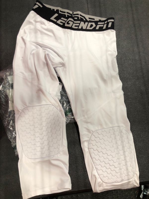 Photo 1 of *SIMILAR*  Unisex Adult Gameday Armour 3 Baskeball Pad Shorts, White, Adult- Medium US LOOK AT 2nd PIC