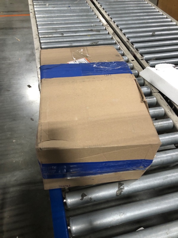 Photo 1 of ***MISSING ITEMS***
GreenLife Soft Grip Healthy Ceramic Nonstick, 15 Piece Cookware Pots and Pans Set, Induction, PFAS-Free, Dishwasher Safe, Turquoise