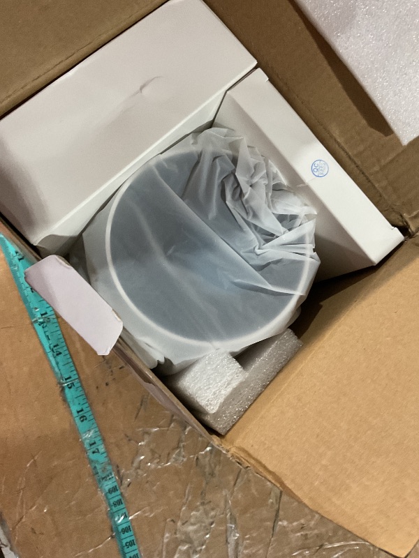 Photo 1 of ?Electric Focus?Magcubic Mini Projector 4K Support, Portable Projector with WiFi 6 and Bluetooth 5.4, Smart Proyector, 5W Soundbase Speaker, 180° Rotation for Home Theater HY300 Ultra