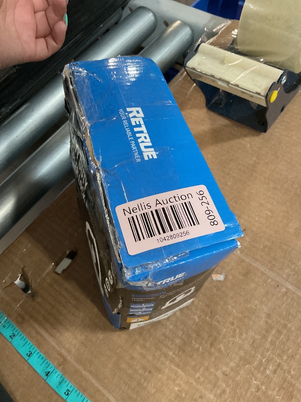 Photo 1 of ****Missing parts***Item does not have keys to lock.******
RETRUE Universal Coupler Lock Trailer Locks Ball Hitch Trailer Hitch Lock Adjustable Security Heavy-Duty Steel Fits 1-7/8 Inch, 2 Inch, 2-5/16 Inch Couplers Blue & Silver